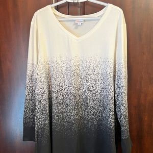 LuLaRoe Elizabeth tunic shirt